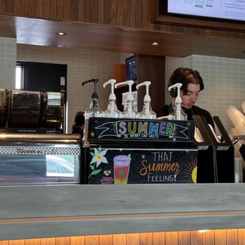 Starbucks - Coffee & Tea Near Me - Irving, Texas