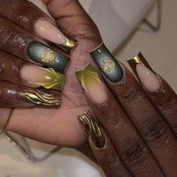 Melody Nails