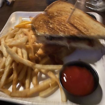 Oakside - Truffle cheese sandwich with fig jam a d bacon!!   Yummy.  The best I have ever had. - Seafood Near Me - Big Bear Lake, California