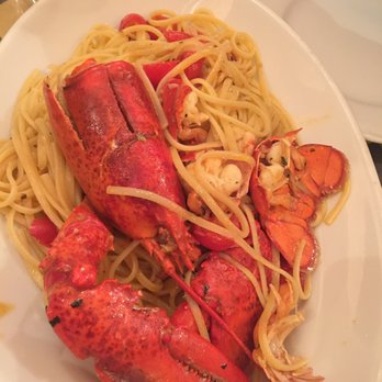 Gustavino Piazza della Signoria - Our Lobster Spaghetti...so hard to post this review without smelling this through the picture...have to go back now! - Tuscan Near Me - Florence, FI Gustavino Piazza della Signoria - Our Lobster Spaghetti...so hard to post this review without smelling this through the picture...have to go back now! - Tuscan Near Me - Florence, FI