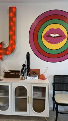 Hot Lips Coffee Shop by null