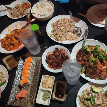 Domo Kitchen - Our dinner. Excellent! - Sushi Bars Near Me - San Diego, California