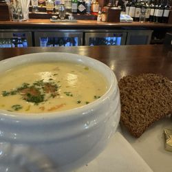 Daniel Finnegan Public House - Seafood chowder