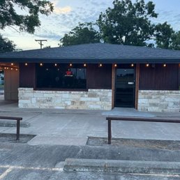 Exterior photo of Lone Star Cafe - Louise, Texas Exterior photo of Lone Star Cafe - Louise, Texas