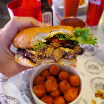 The Spoke on Center - Mushroom burger and sweet potato tots - American Near Me - Moab, Utah The Spoke on Center - Mushroom burger and sweet potato tots - American Near Me - Moab, Utah