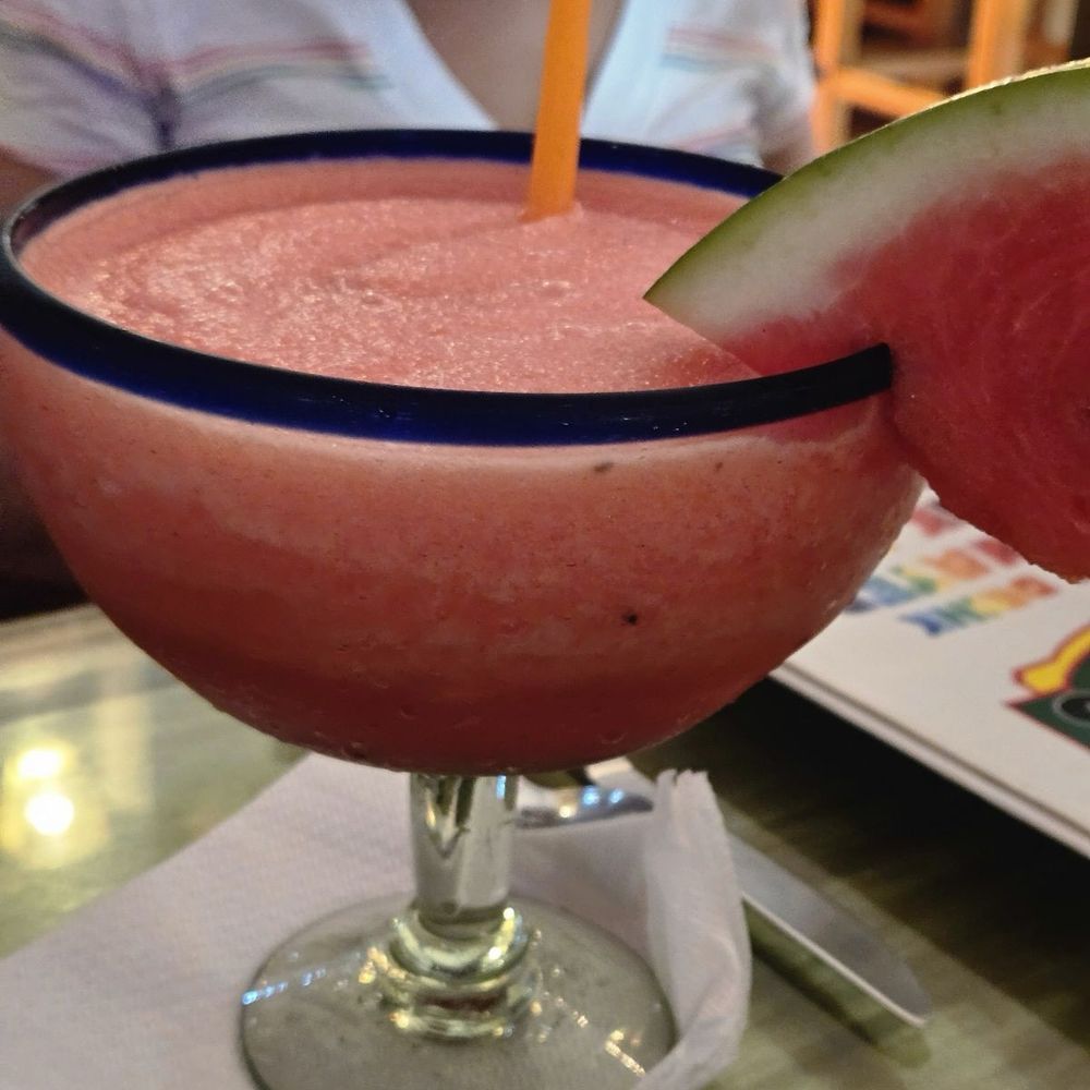 Pipi's - 32 oz margarita!! - Mexican Near Me - Puerto Vallarta, JAL Pipi's - 32 oz margarita!! - Mexican Near Me - Puerto Vallarta, JAL