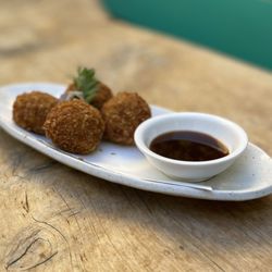 Tsuruya - A deliciously crunchy and savoy chashu pork croquettes! Warm and healing vibes on the first bites