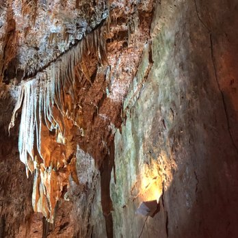 Smoke Hole Caverns - Hotels Near Me - Seneca Rocks, West Virginia