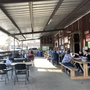 Hans' Crawfish Services - Patio seating - Cajun/Creole Near Me - Tomball, Texas Hans' Crawfish Services - Patio seating - Cajun/Creole Near Me - Tomball, Texas