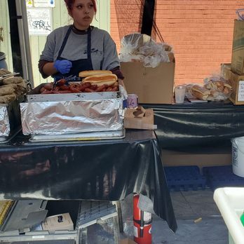 Tante's - Food stand at Solano Avenue Stroll - Food Stands Near Me