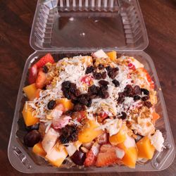 Zapopana's Cafe - Large Bionico - Fruit salad