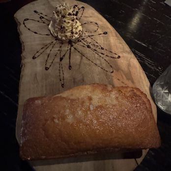 Voodoo Bayou - Famous Cornbread (DD) - Cocktail Bars Near Me - Orlando, Florida