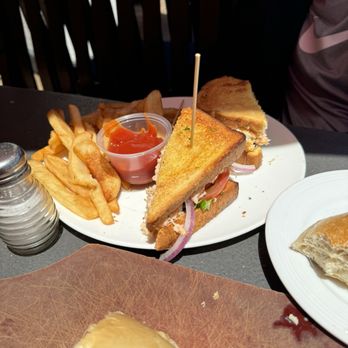 Gladstone's - Lobster Sandwich - Seafood Near Me - Long Beach, California Gladstone's - Lobster Sandwich - Seafood Near Me - Long Beach, California
