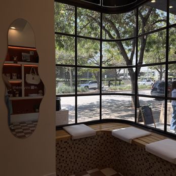 Bu Pastry Bar - Cafes Near Me - Pasadena, California