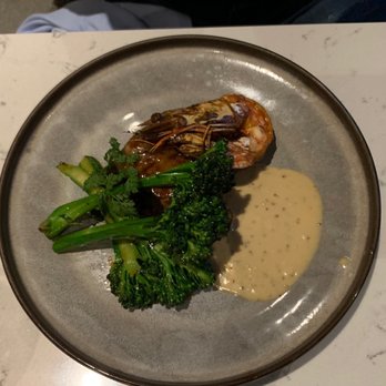 ARLO - The "Surf and Turf" entree.  In its entirety.  "Where's the BEEF?"  At this point, we wished we had gone to Eddie V's. - New American Near Me - San Diego, California