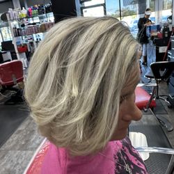 Kings Lake Hair Design & Spa