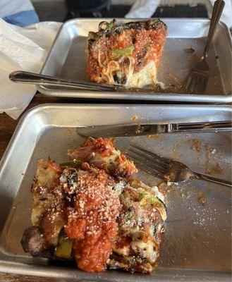 Red Light Bar & Detroit Pizza by null