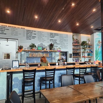 Home State Brewing Co. - Seating arrangement - Breweries Near Me - Winter Garden, Florida Home State Brewing Co. - Seating arrangement - Breweries Near Me - Winter Garden, Florida