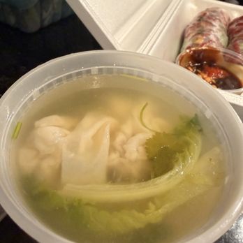 Mekong Sandwich - Wonton soup (small order) - Vietnamese Near Me - Houston, Texas