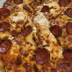 Pat's Pizza - Pepperoni and ricotta 9" pizza