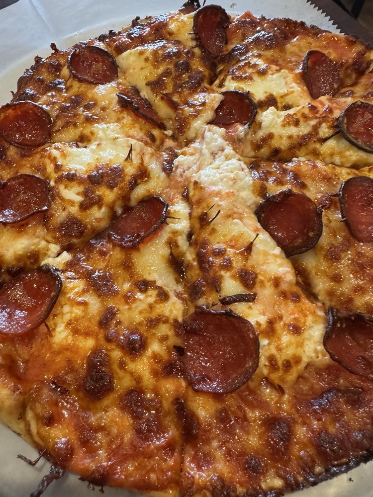 Food from Pat's Pizza