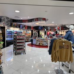 Columbus Marketplace - Inside