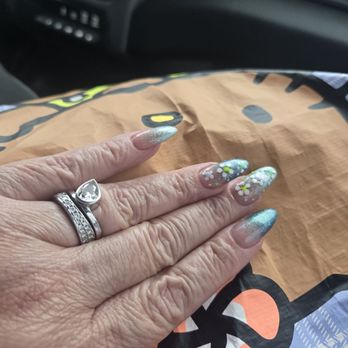 Oasis Nails - Beautiful nails again by professional people,  I love the work and staff. - Nail Salons Near Me - Kapolei, Hawaii