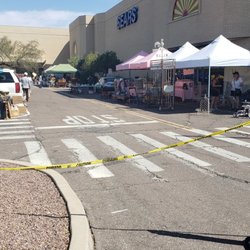 2nd Sunday Vintage Market - As you enter