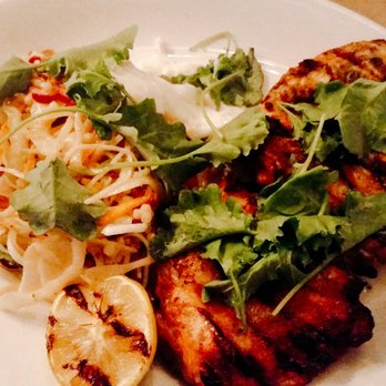 Bill's - Char grilled paprika and lemon chicken with cous cous salad and yogurt dressing - Breakfast & Brunch Near Me - Glasgow, GLG