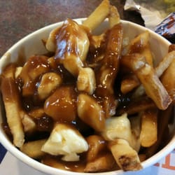 Harvey's - Poutine!