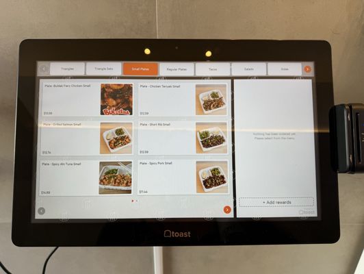 Oori Triangles - Piedmont Ave by null