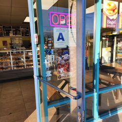 Pam's Donuts & Ice Cream