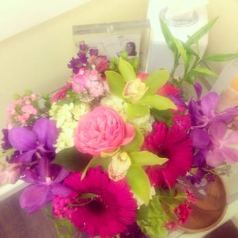 Fena Flowers - My room smells beautiful. - Florists Near Me - Kirkland, Washington Fena Flowers - My room smells beautiful. - Florists Near Me - Kirkland, Washington