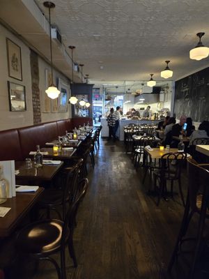 Jules Bistro by null