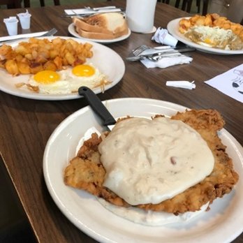 Flight 126 Cafe - Famous country fried steak with potatoes and two sunny side up eggs with white toast - Cafes Near Me - Santa Paula, California Flight 126 Cafe - Famous country fried steak with potatoes and two sunny side up eggs with white toast - Cafes Near Me - Santa Paula, California