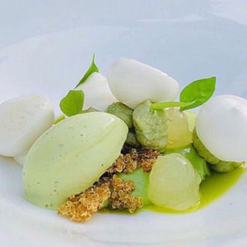 De Karpendonkse Hoeve - Crème van Avocado, Mint & Yuzu Gel, Chocolade Merengue, Appel-Basilicum IJs (v) - Desserts Near Me - Eindhoven, New Brunswick