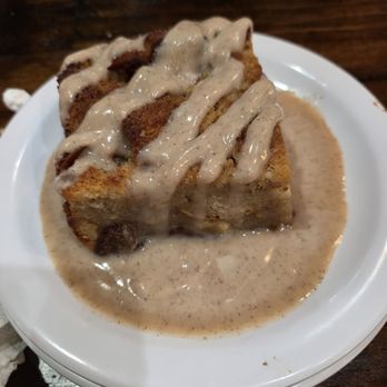 Mud Bugs Bar & Grill - Bread pudding - Cajun/Creole Near Me - Little elm, Texas Mud Bugs Bar & Grill - Bread pudding - Cajun/Creole Near Me - Little elm, Texas