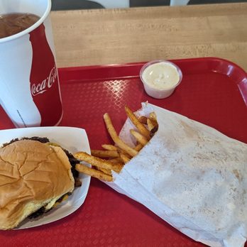 Bless Your Heart Burgers - $18 for the least expensive burger, a small order of bbq fries and a large unsweetened iced tea. - Burgers Near Me - Vancouver, Washington