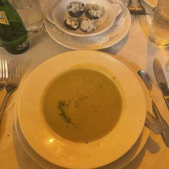 Le Refuge Restaurant - Asparagus soup ( soup of the day) and crab stuffed mushrooms - French Near Me - Alexandria, Virginia