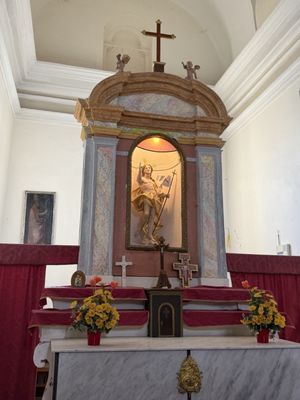 Monte San Salvatore by null