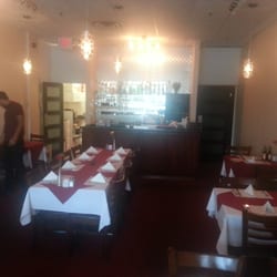 New Mukut Restaurant Indian Cuisine - Inside restaurant