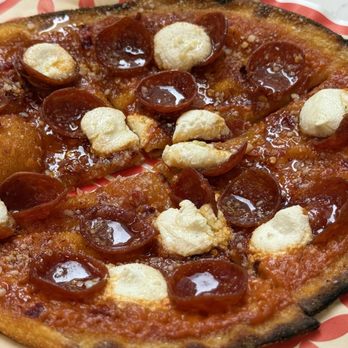 Bagizza - Spicy Vodka Pepperoni Pizza - pepperoni, ricotta, chili flakes, hot honey ($7.87 for a personal size) - Bagels Near Me - New York, New York