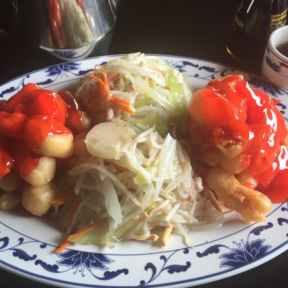 Lucky Star - Yummy..pork and chicken - Chinese Near Me - North Bend, Oregon Lucky Star - Yummy..pork and chicken - Chinese Near Me - North Bend, Oregon