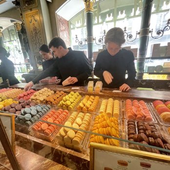 Ladurée - Macarons Near Me - Paris, 75 Ladurée - Macarons Near Me - Paris, 75