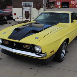 Classic Auto Appraiser - Pre-purchase inspection of a 1971 Ford Mustang Mach 1.
