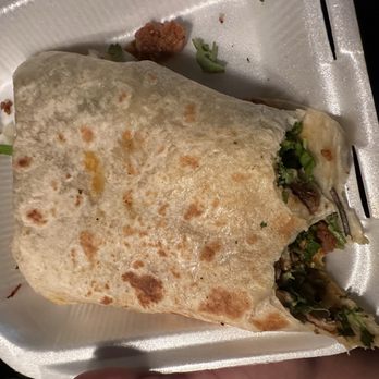 Taqueria Mi Guadalajara - Al Pastor Burrito with meat - Food Trucks Near Me - Bishop, California Taqueria Mi Guadalajara - Al Pastor Burrito with meat - Food Trucks Near Me - Bishop, California