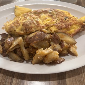 At The Diner - Breakfast & Brunch Near Me - Orlando, Florida At The Diner - Breakfast & Brunch Near Me - Orlando, Florida