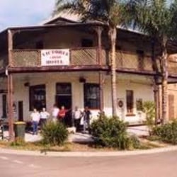 Victoria Hotel
