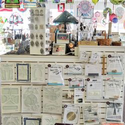 Classic Stained Glass & Gift Gallery