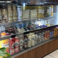 Parkwest Bagel Cafe - Green juices!